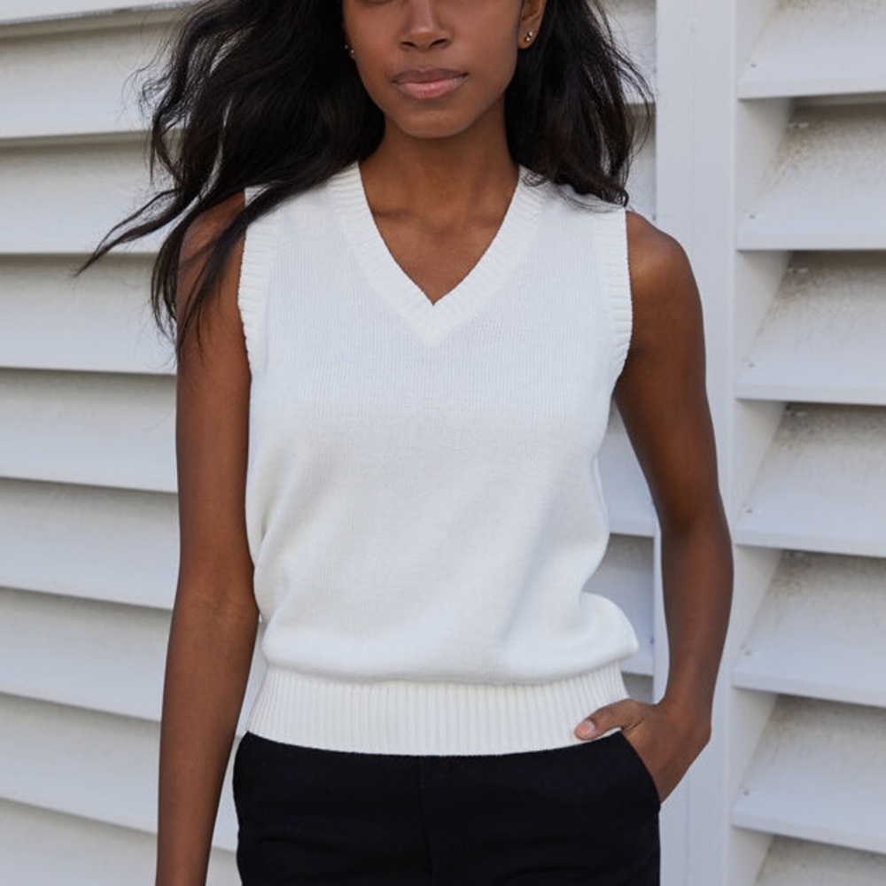 NEVER WORN Brandy John Galt White Mia Sweater Vest